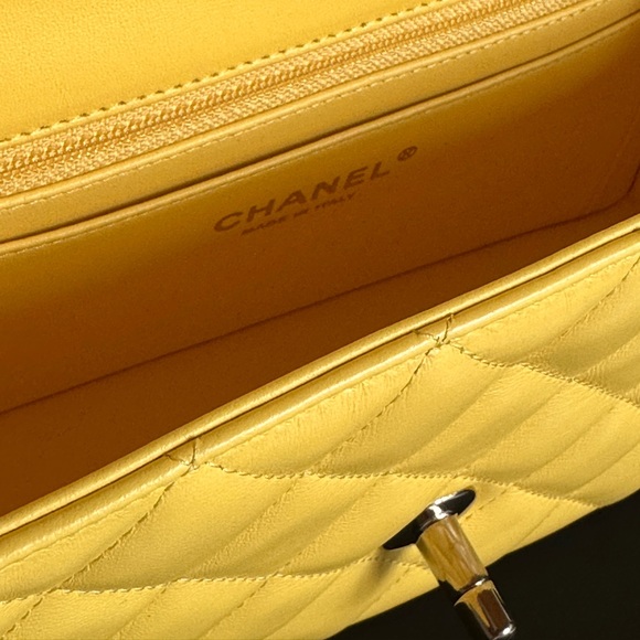 FULL SET - CHANEL Classic Rectangle Mini (Yellow with Champagne Gold HW) - Picture 17 of 17